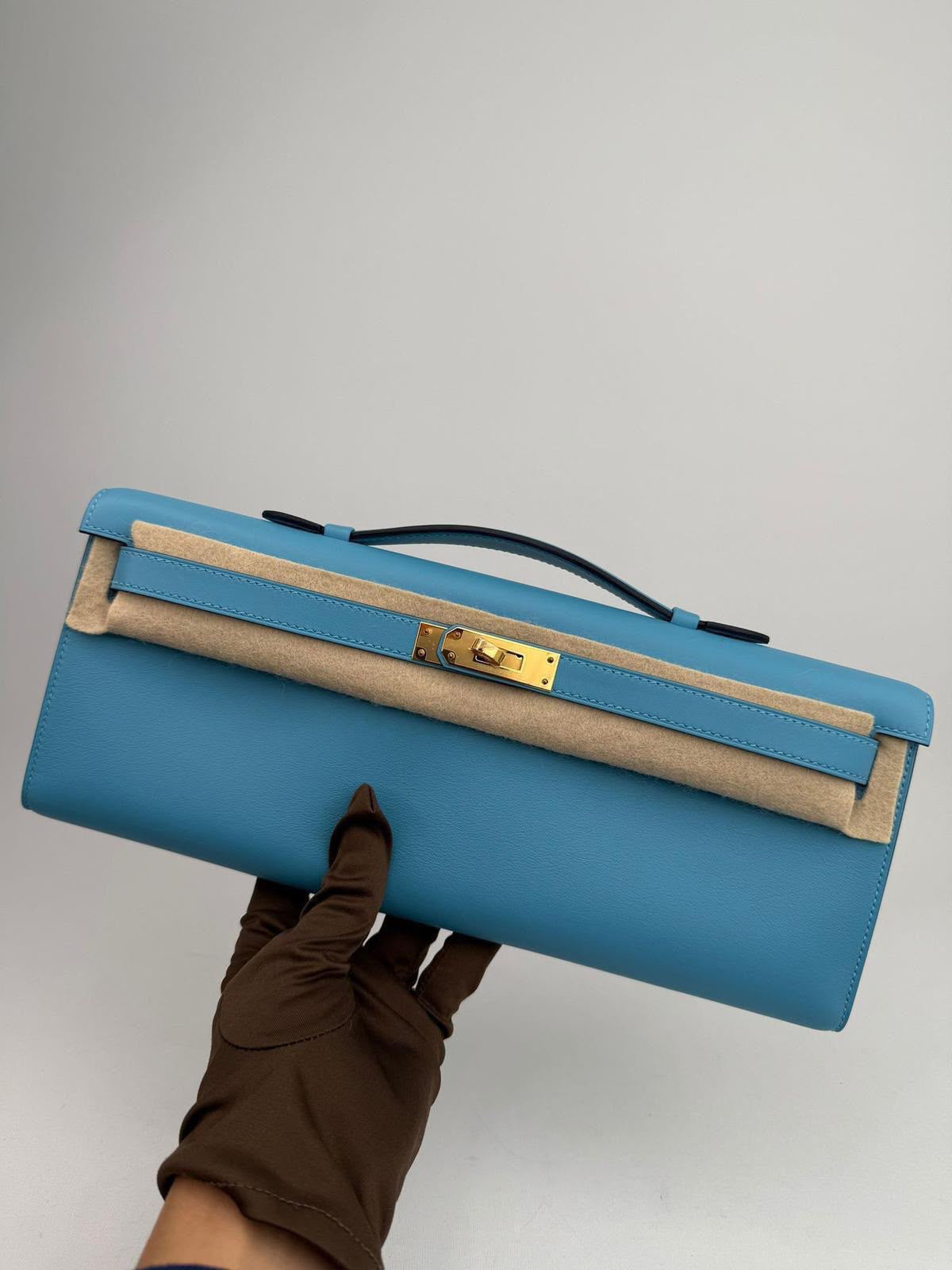 Hermès Kelly cut Bleu du Nord Swift Gold hardware