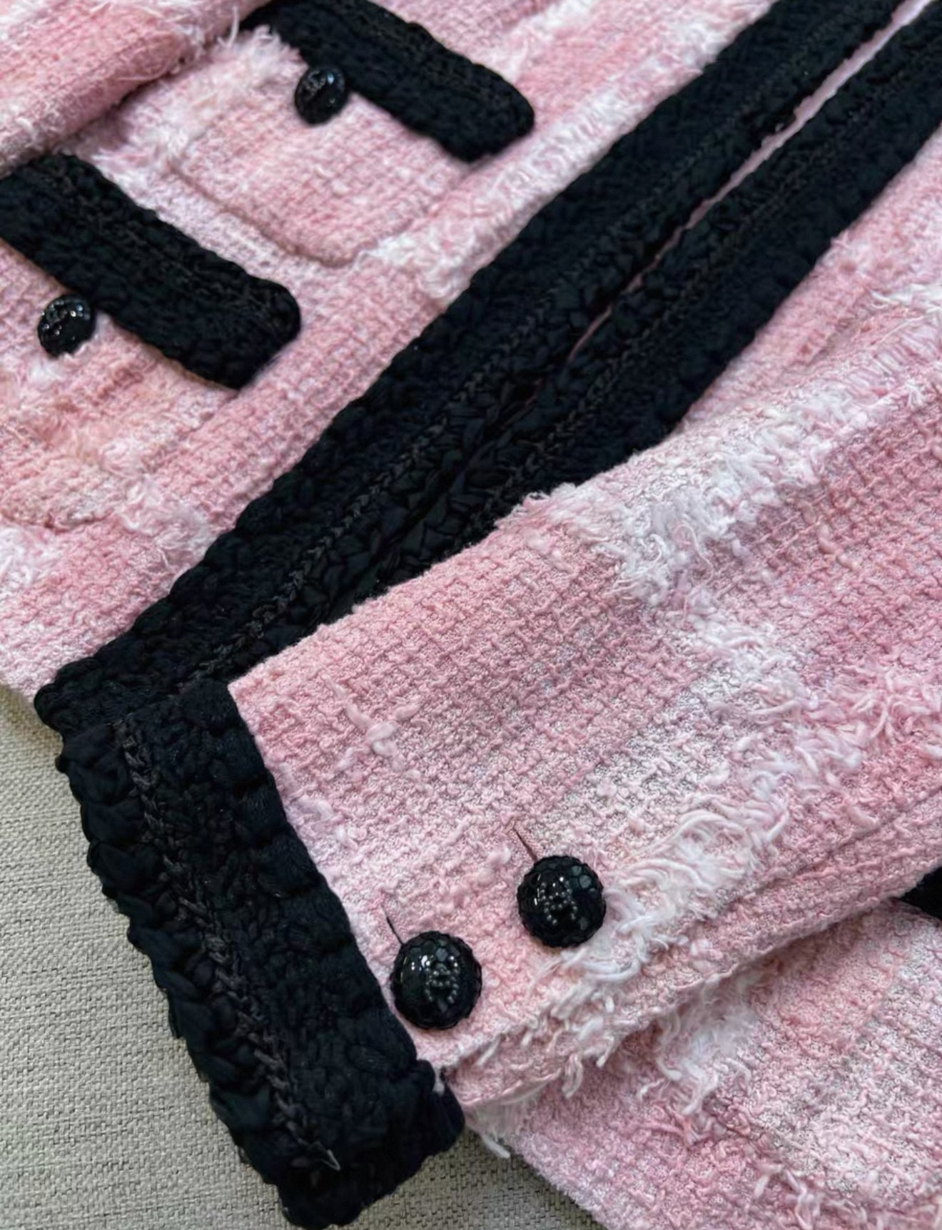 Chanel 22C Pink & black tweed jacket