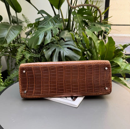 Hermès Kelly 35 Gold Matte Crocodile Palladium Hardware