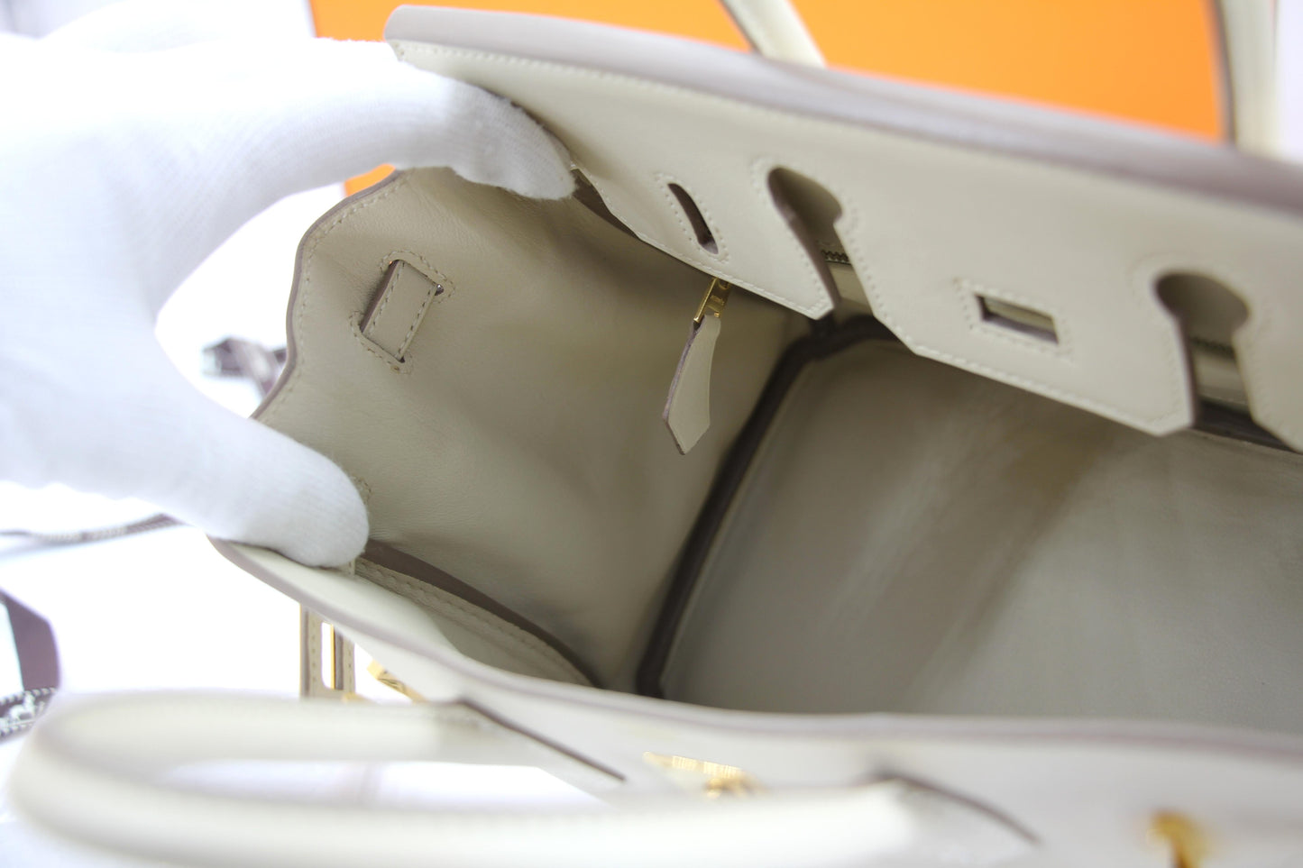 Hermes Birkin 25 Craie Swift leather gold hardware