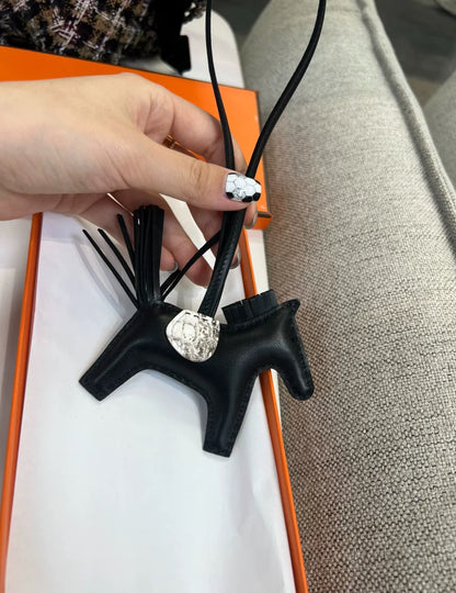 Hermès Rodeo Charm Noir Swift Touch Himalyan