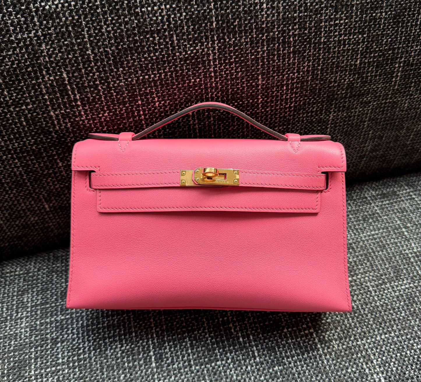 Hermes Kelly Pochette rose azalea swift gold hardware