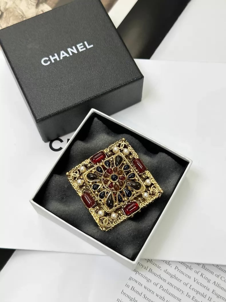 Chanel Byzantine gold square glass brooch