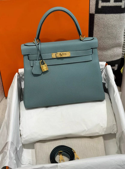 Hermès Kelly 28 Bleu Azur Togo Leather Gold Hardware