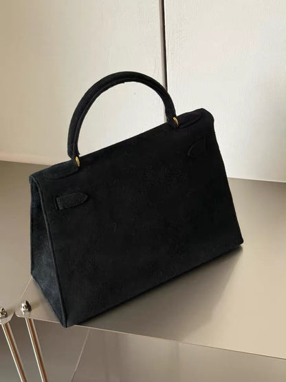 Hermes Kelly 28 Black Doblis leather Gold Hardware