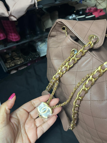 Chanel 25 Hobo bag Medium brown leather gold hardware