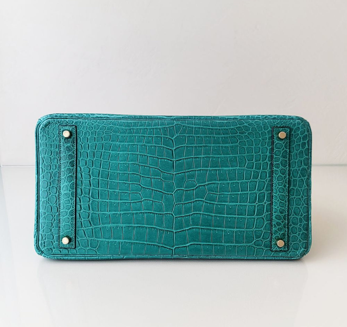 Rare Hermes Birkin 40 Matte Porosus Malachite Leather Gold Hardware