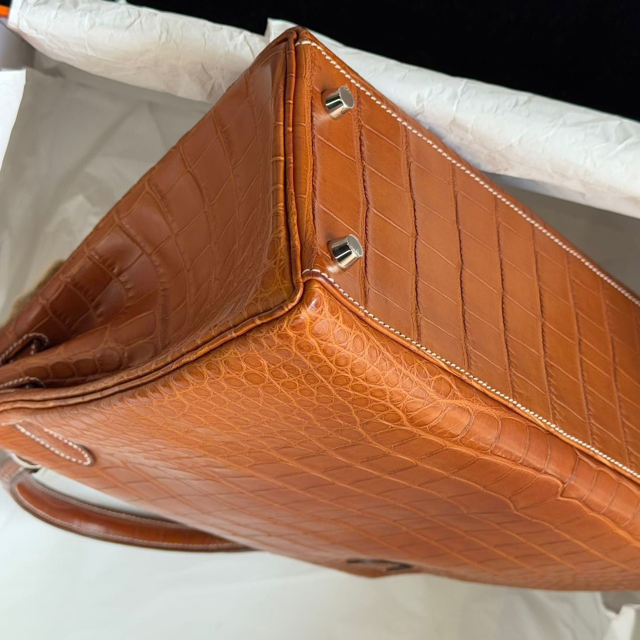 Hermes Kelly 32 Matte Crocodile Fauve Barenia Leather palladium hardware