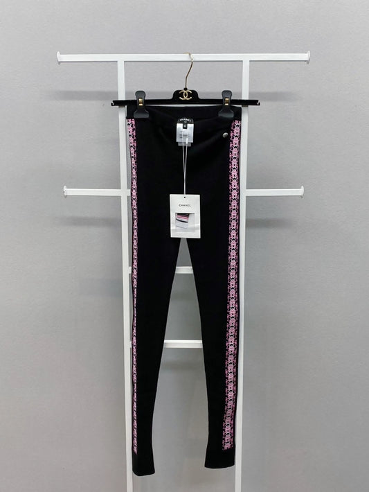 Chanel 20N black wool pant