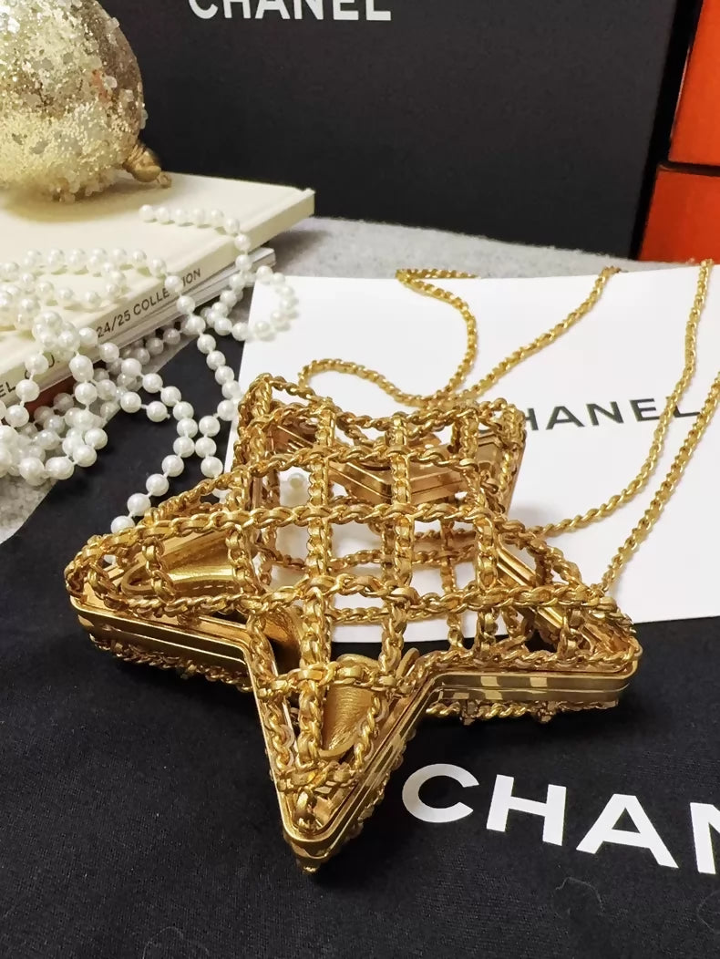 Chanel 23S Gold metal star leather chain bag