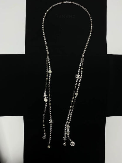 Chanel 21k tassel headband with full diamonds