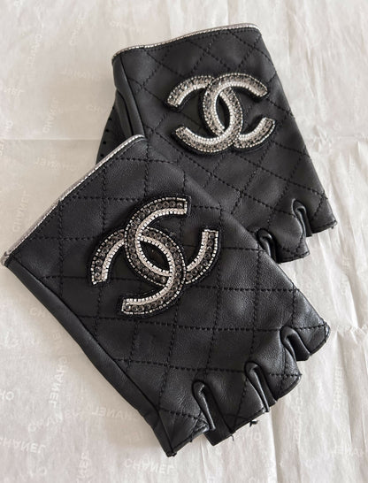 Chanel fingerless gloves