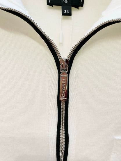 Chanel 25N white cashmere cardigan