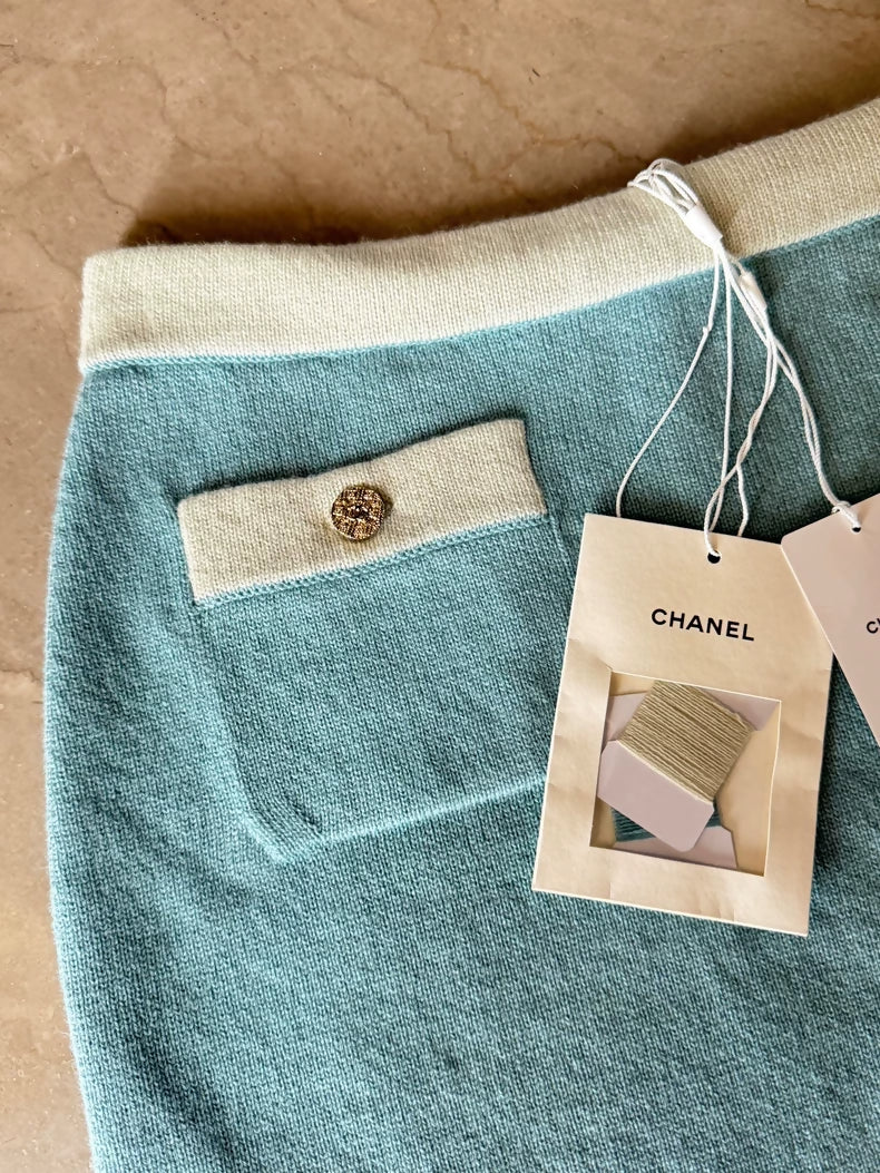 Chanel 25A Blue Knit Skirt