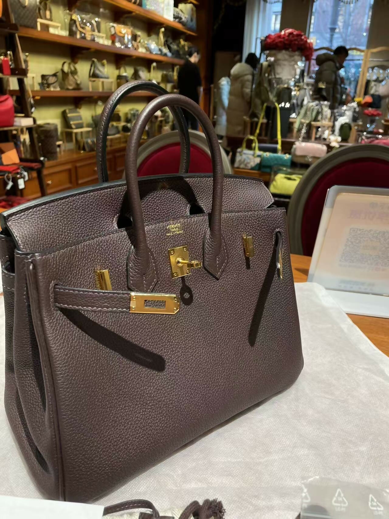 Hermes Birkin 25 47 Chocolat Togo GHW – Wararni.com