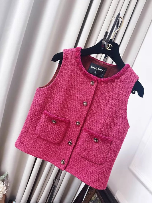 Chanel 24A rose pink vest