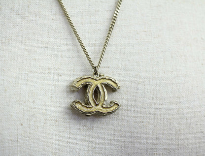 Chanel Vintage A11 Metal Enamel Yellow Glitter Leaf Motif Adjustable Necklace