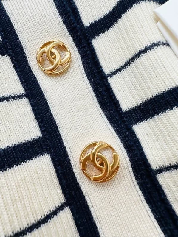 Chanel 26B striped knit vest