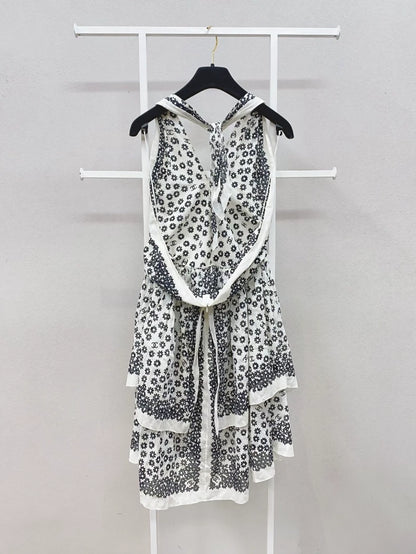 Chanel 22P black and white floral print dress