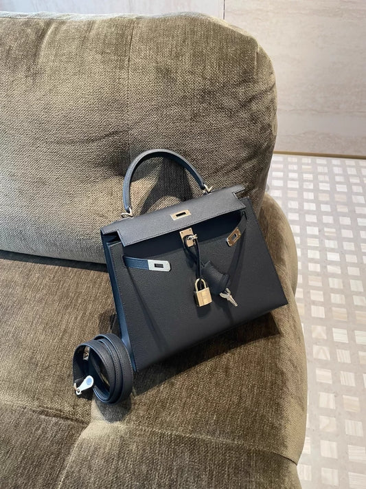 Hermes Kelly 25 8P grey Epsom leather light gold harwdare