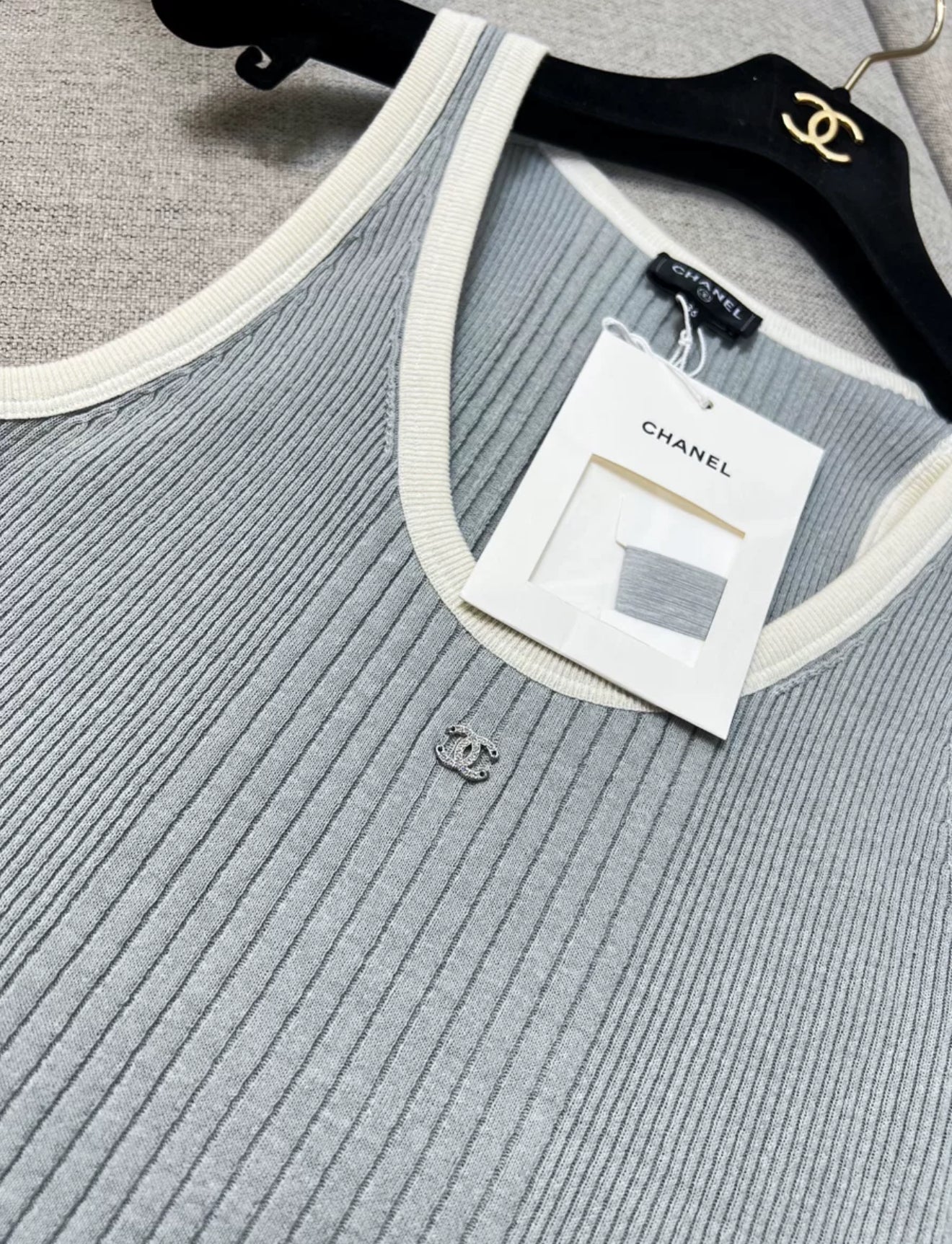 Chanel 25M Cotton Tank Top Gray & White size 36