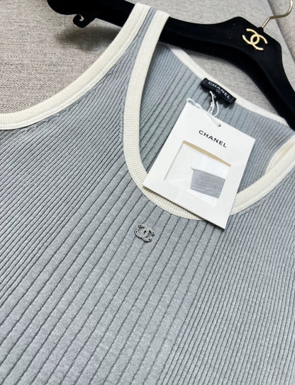Chanel 25M Cotton Tank Top Gray & White size 36