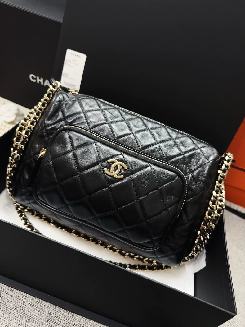 Chanel 24K Black Sheepskin Diamond Pattern Large Size Chain Bag