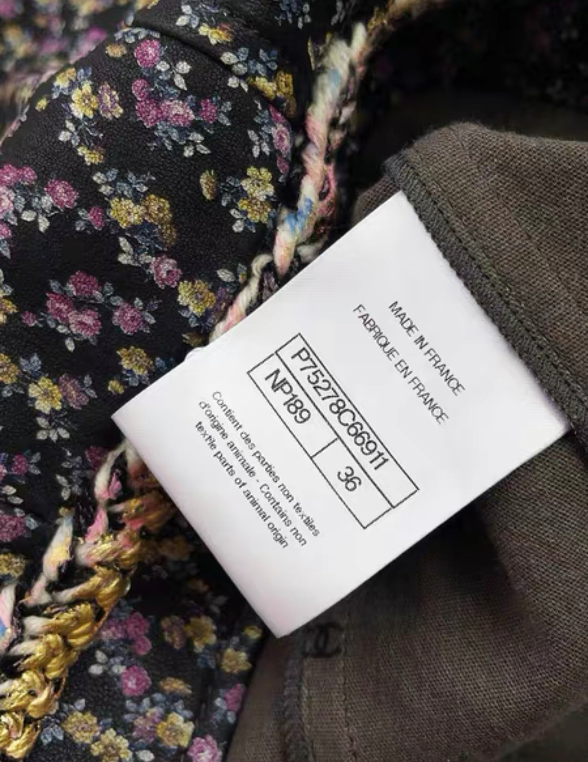 Chanel 23A Dark Gray & Multicolor Leather Jacket size 36