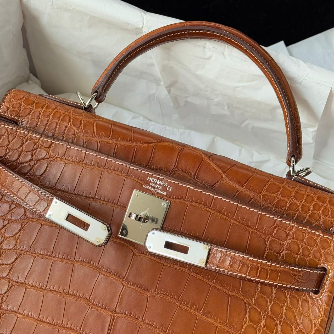 Hermes Kelly 32 Matte Crocodile Fauve Barenia Leather palladium hardware