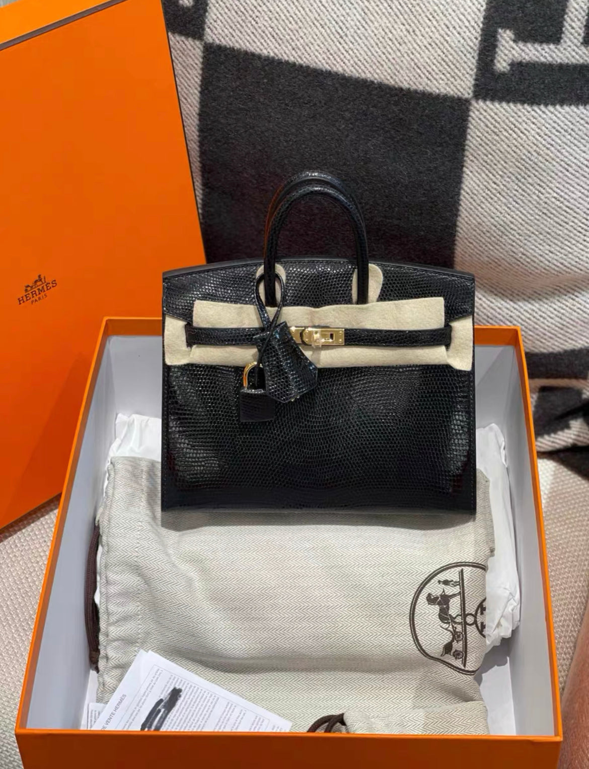 HERMÈS BIRKIN 20 SELLIER BLACK SHINY LIZARD GOLD HARDWARE