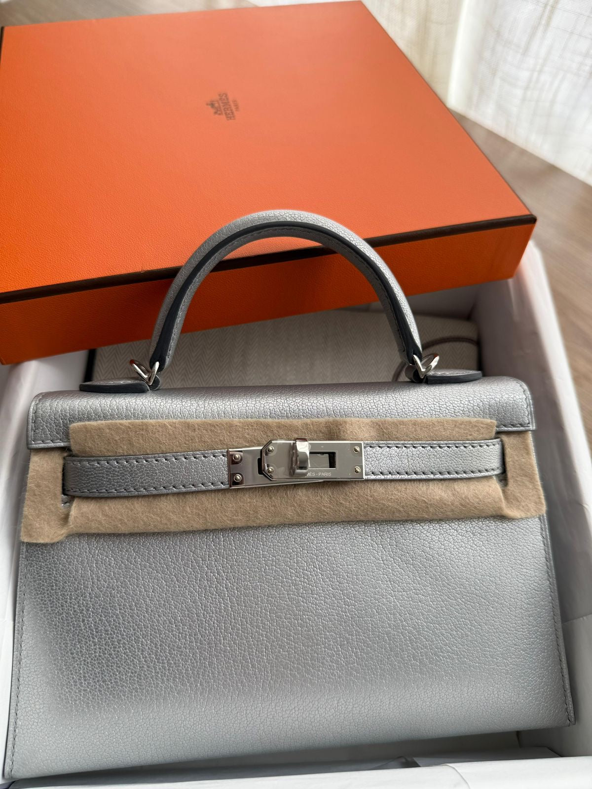 Hermes Mini Kelly 20 Argente Metallic Chevre Palladium hardware