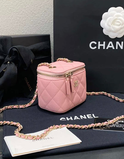 CHANEL 20 Pink Quilted Caviar Leather Mini Vanity Case With Chain Bag