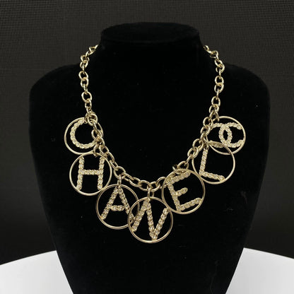 Chanel 19B cc letter necklace