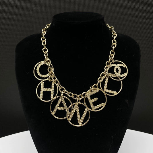 Chanel 19B cc letter necklace