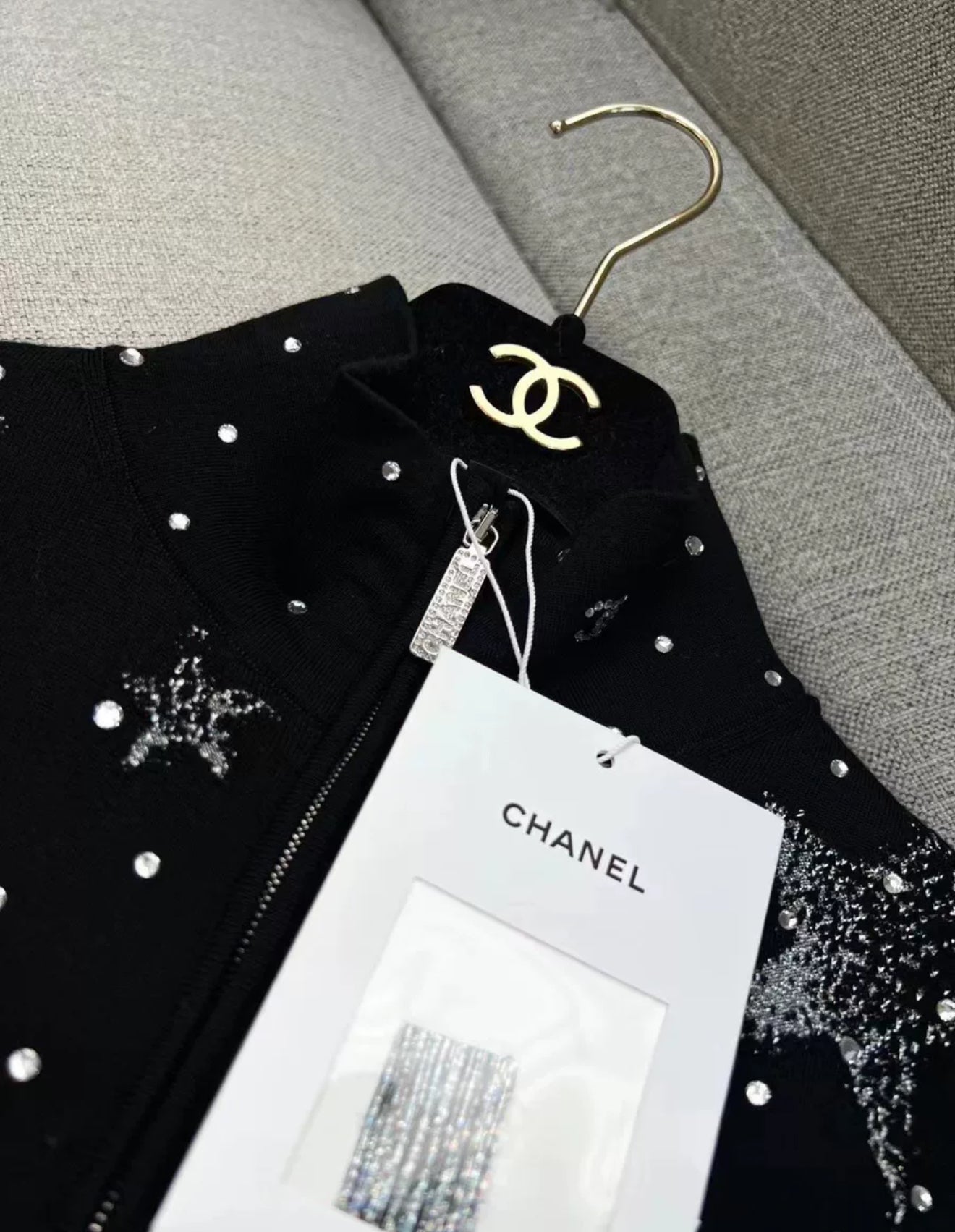 Chanel 23N black top