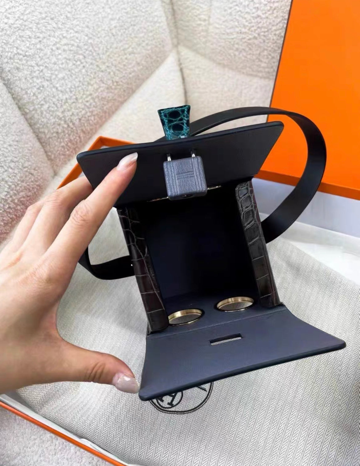 HERMES PETIT H LIMITED EDITION ROBOT HANDBAG – Wararni.com
