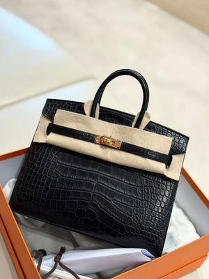 Hermès Birkin 30 Sellier Black Matte Crocodile Leather Gold Hardware