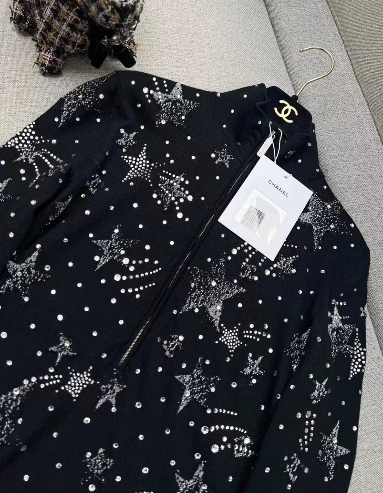 Chanel 23N black top