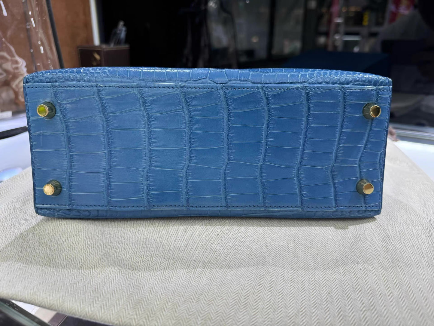 Hermes Kelly 25 Bleu Mykonos Matte Crocodile Leather Gold Hardware