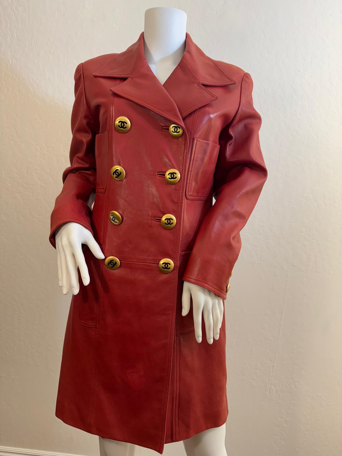 Chanel Vintage Double-Breasted Leather Coat. Size 38