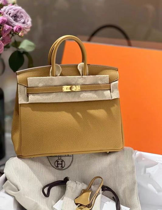 Hermes Birkin 25 Natural Sable Togo Leather Gold Hardware handbag with white stitching