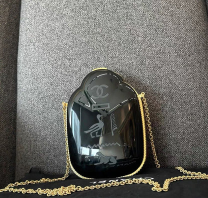 CHANEL SCARAB MINAUDIÈRE BAG 2019 EGYPT PARIS-NEW YORK EVENING CLUTCH