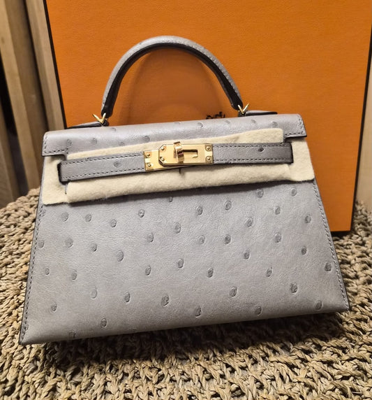 Hermes mini Kelly 20 Gris T ostrich leather gold hardware