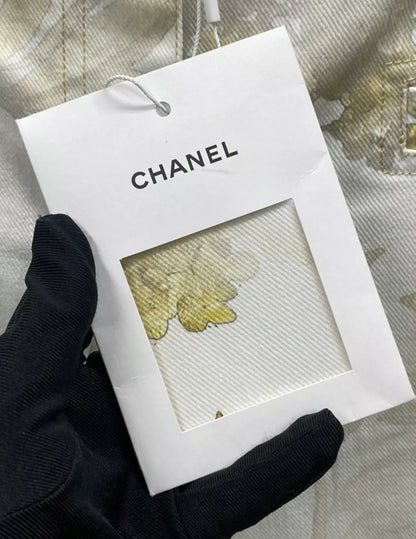 Chanel 18C Greek series white washed distressed printed jeans