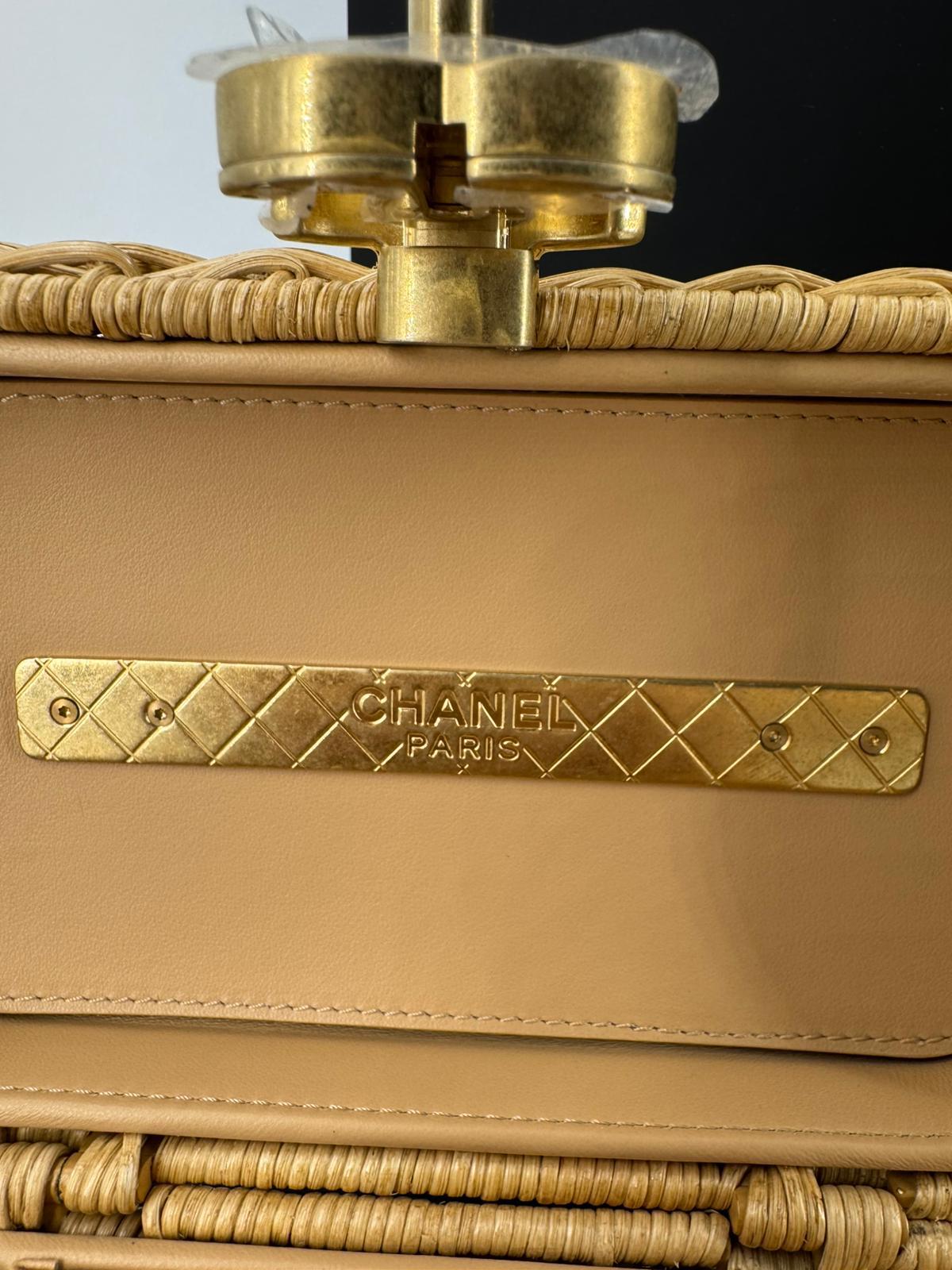 Chanel Cruise 2025/26 Vanity Case