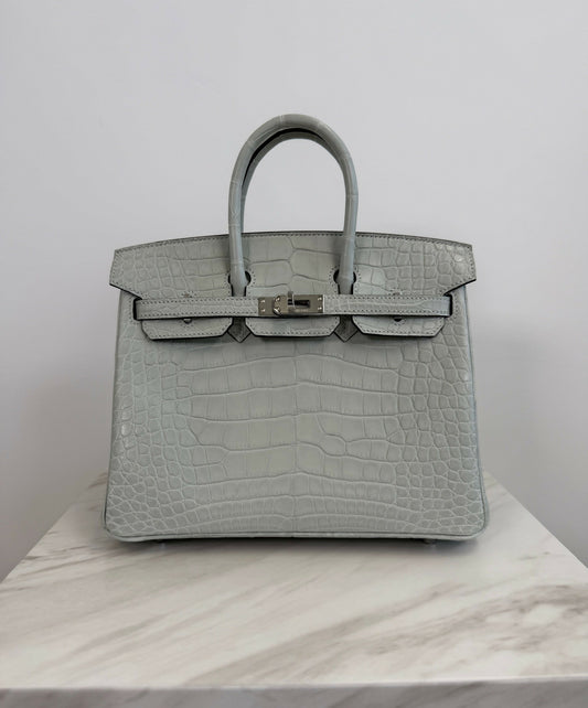 Hermès Birkin 25 Gris Neve Matte Crocodile PHW K 2026