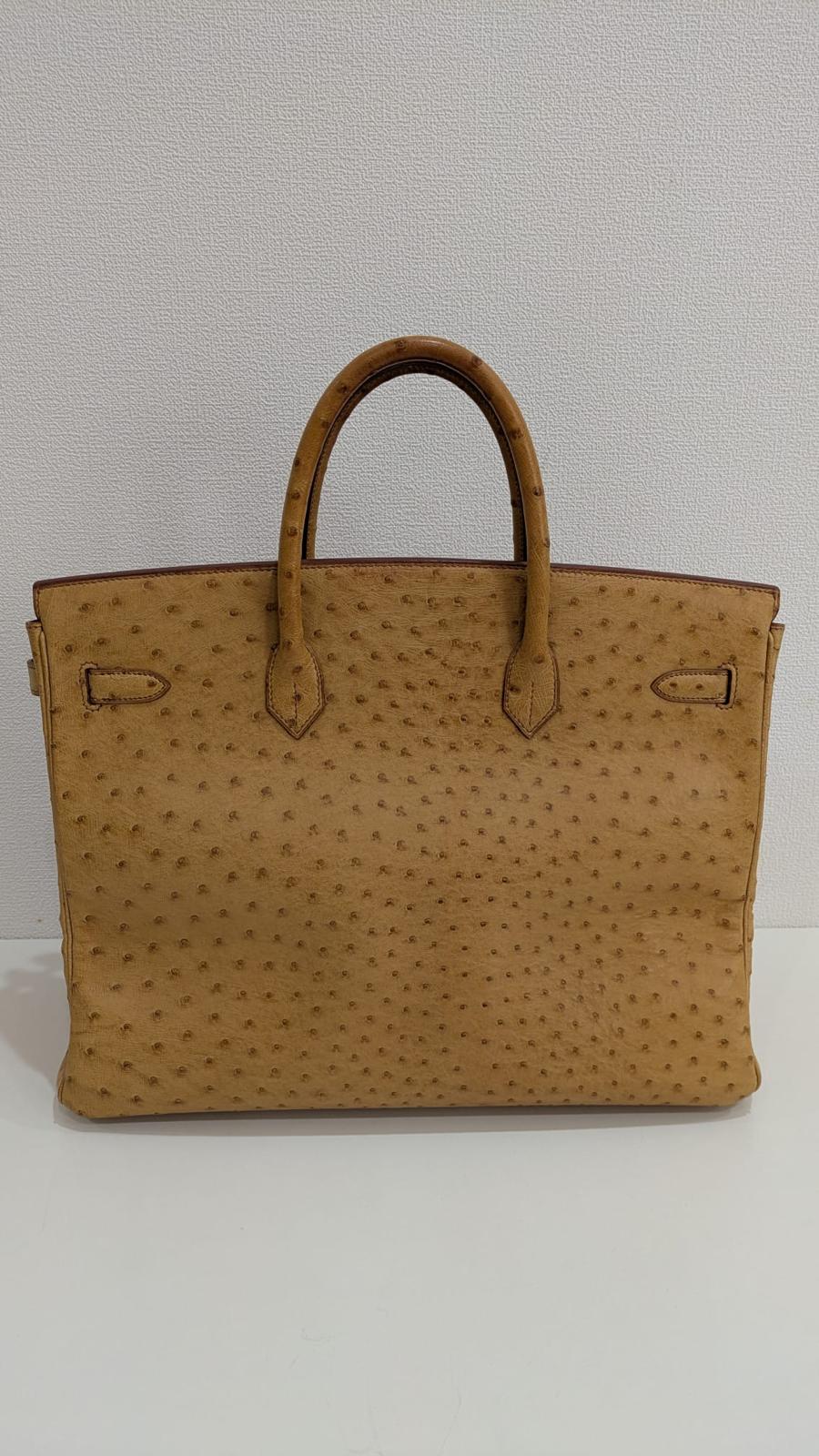 Hermes Birkin 40 Ostrich Leather Gold Hardware (very rare)