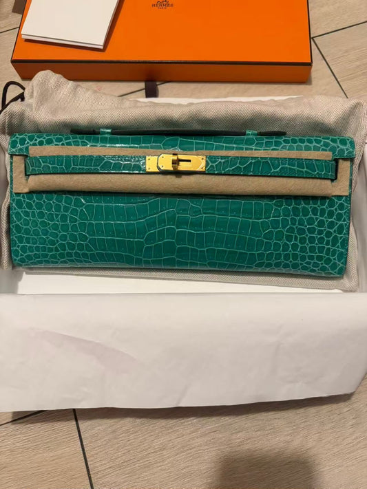 Hermès Kelly cut  Vert Jade Shiny Porosus crocodile leather Gold hardware