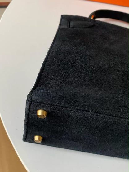 Hermes Kelly 28 Black Doblis leather Gold Hardware