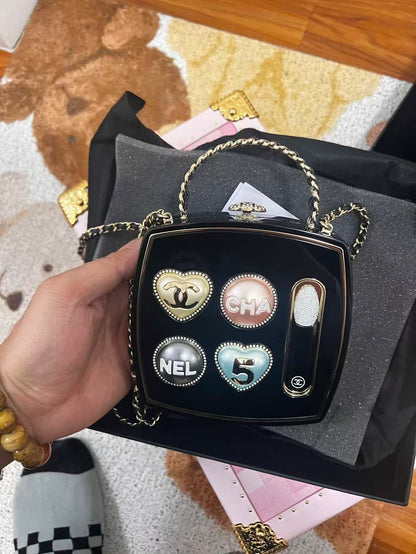 Chanel 25B Makeup Palette Minaudière